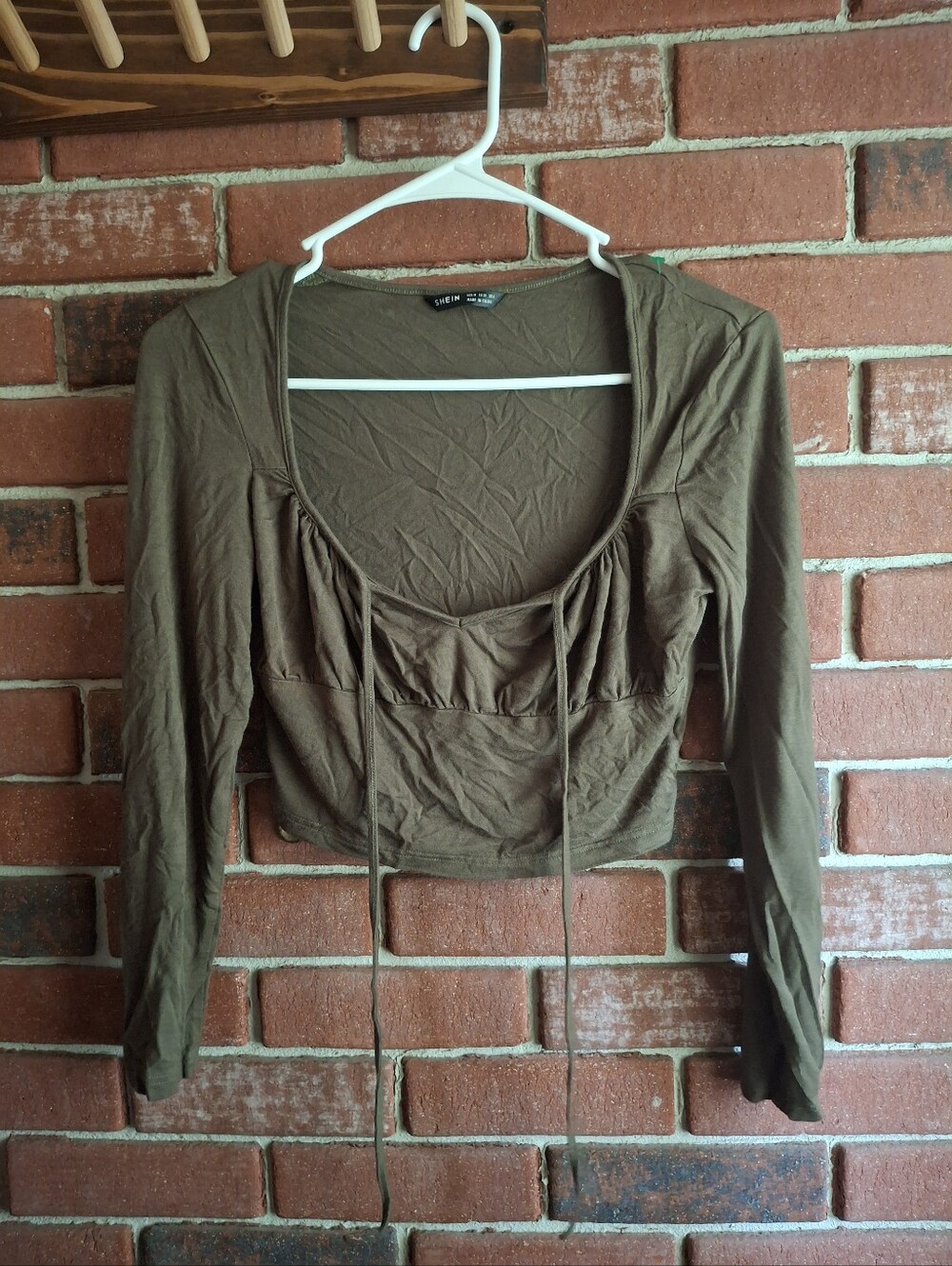 SHEIN green long sleeve crop top